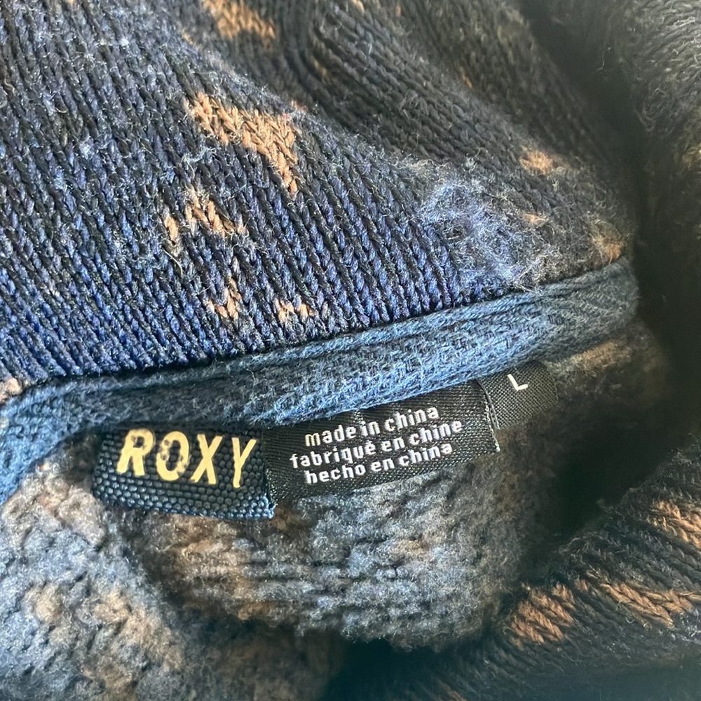 Cheetah Print Roxy Jacket With High Neck - image 4